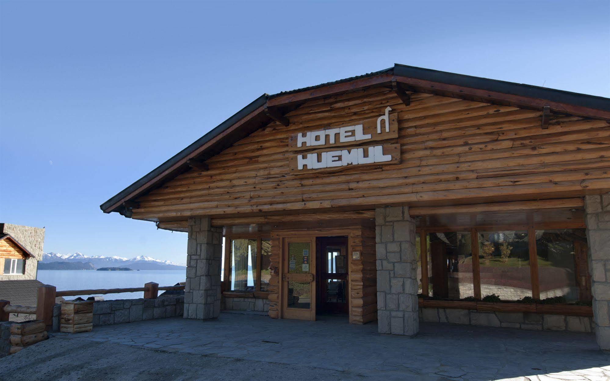 Hotel Huemul San Carlos de Bariloche Exterior photo